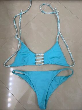 Reversible Light Blue Strappy Triangle Bikini Set - Brand Not Specified